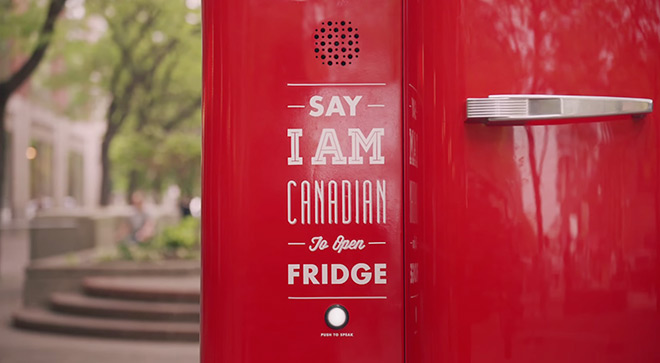 Google与加拿大啤酒品牌的线下创新，集⻬七种语言“召唤”免费啤酒