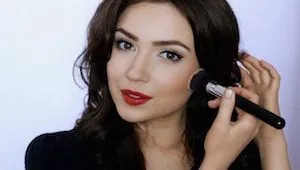 美妆视频已成为每月吸引7000万关注度的产业