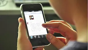 CNNIC：手机上网比率比PC端多20.5%，成为中国网民第一大上网终端