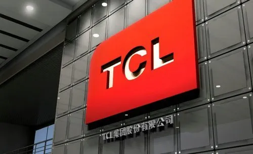 TCL明年将推出三折屏手机，新技术实现「无折痕」
