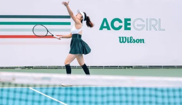 押对Tenniscore网红新潮，110岁的Wilson威尔胜迎来了自己的赛点吗？| 品牌写真