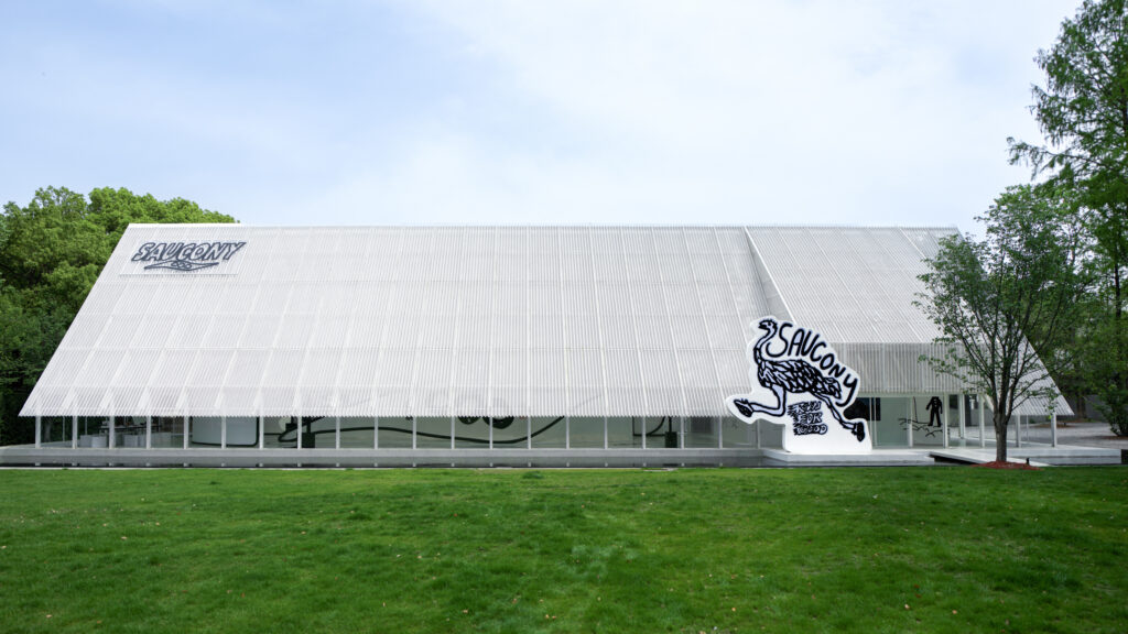 Saucony 索康尼「梦响时分」限时主题活动开启，构筑运动与艺术灵感的对话空间