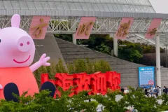 对话孩之宝：“小猪”三胎引爆全球“云养娃”，中国市场为什么需要少儿 IP