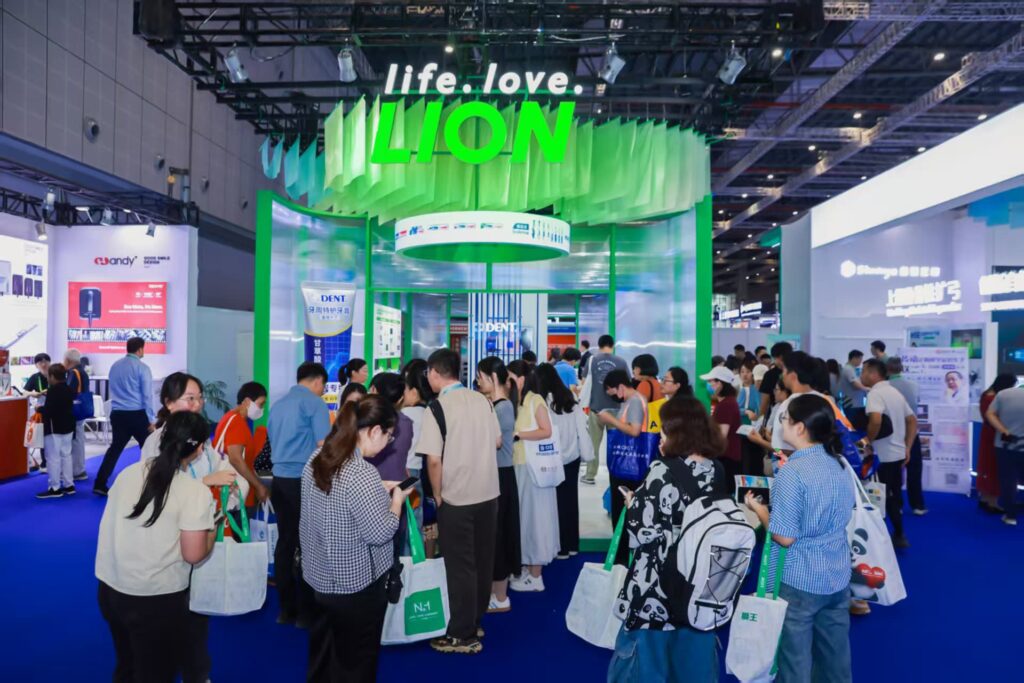 FDI世界口腔医学大会，狮王旗下专业线DENT如何引领“预防齿科”新趋势？